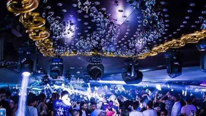 এখন সৌদিতে খোলা হচ্ছে ‘হালাল নাইটক্লাব’ এখন সৌদিতে খোলা হচ্ছে ‘হালাল নাইটক্লাব’