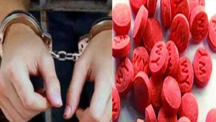 ৯০পিছ ইয়াবাসহ দুই ব্যবসায়ী আটক