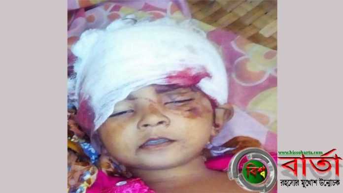 এসআই এর মাইক্রোবাসের চাপায় এক শিশু নিহত