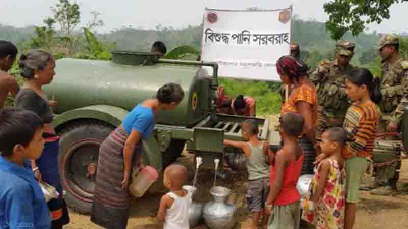 নিরীহ পাহাড়ীদের ভালোবাসার ঠিকানা বাংলাদেশ সেনাবাহিনী নিরীহ পাহাড়ীদের ভালোবাসার ঠিকানা বাংলাদেশ সেনাবাহিনী