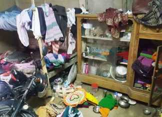 গরু চোর ধরার জেরে মনিপুরী বাড়ীতে হামলা আহত-৪ গরু চোর ধরার জেরে মনিপুরী বাড়ীতে হামলা আহত-৪