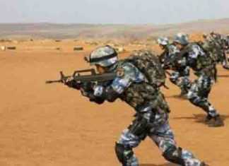 চীনা বাহিনী ঢুকে পড়ছে ভারত সীমান্তে চীনা বাহিনী ঢুকে পড়ছে ভারত সীমান্তে