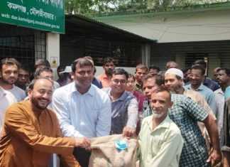 কমলগঞ্জে ধান উৎপাদন বৃদ্ধির লক্ষে ক্ষুদ্র ও প্রান্তিক কৃষকদের মাঝে বীজ ও সার বিতরণ কমলগঞ্জে ধান উৎপাদন বৃদ্ধির লক্ষে ক্ষুদ্র ও প্রান্তিক কৃষকদের মাঝে বীজ ও সার বিতরণ
