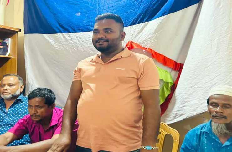 উপজেলা সদর সিএনজি গ্রুপ কমিটির নির্বাচন ঘিরে শ্রমিকদের সঙ্গে তারেক মিয়ার মতবিনিময়