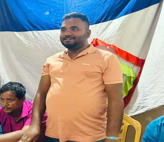 উপজেলা সদর সিএনজি গ্রুপ কমিটির নির্বাচন ঘিরে শ্রমিকদের সঙ্গে তারেক মিয়ার মতবিনিময় উপজেলা সদর সিএনজি গ্রুপ কমিটির নির্বাচন ঘিরে শ্রমিকদের সঙ্গে তারেক মিয়ার মতবিনিময়